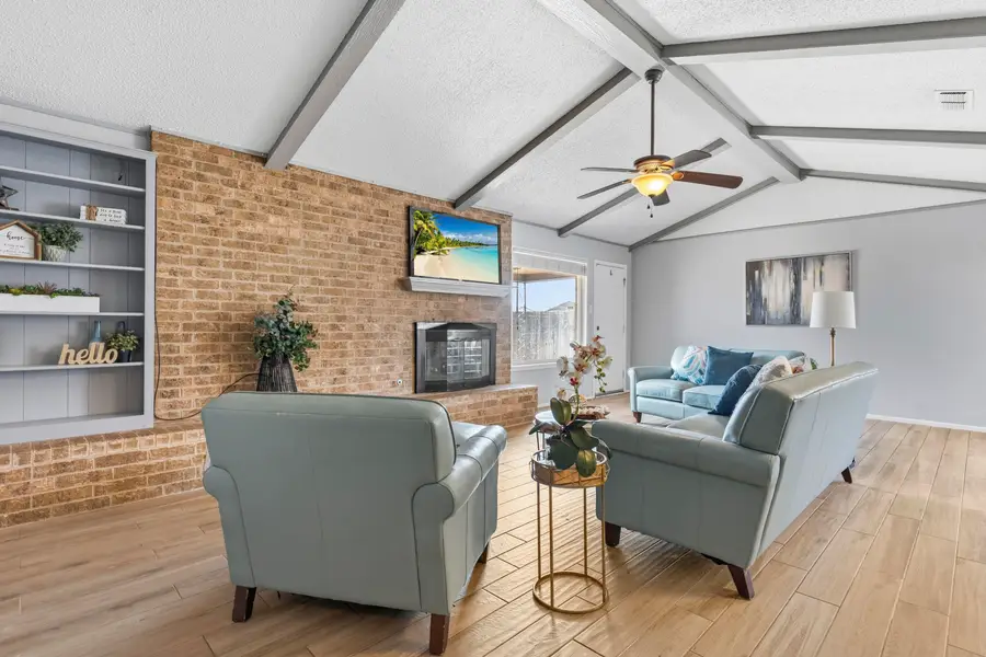 1118 15th Street, Shallowater, TX 79363 - #2