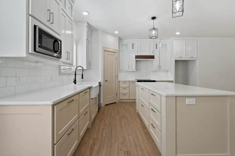 5916 Grinnell Street, Lubbock, TX 79416 - #3