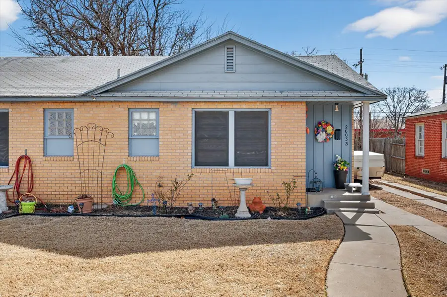 2003 33rd Street, Lubbock, TX 79411 - #2