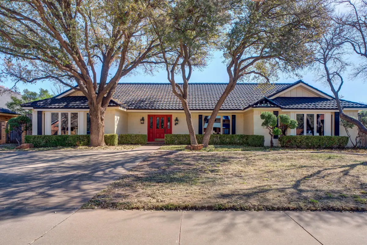 8405 Vicksburg Avenue, Lubbock, TX 79424 - #1