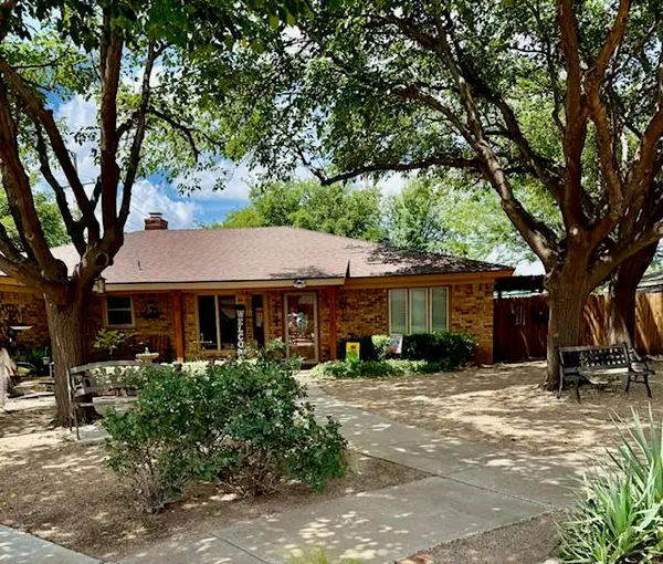 5726 75th Street, Lubbock, TX 79424