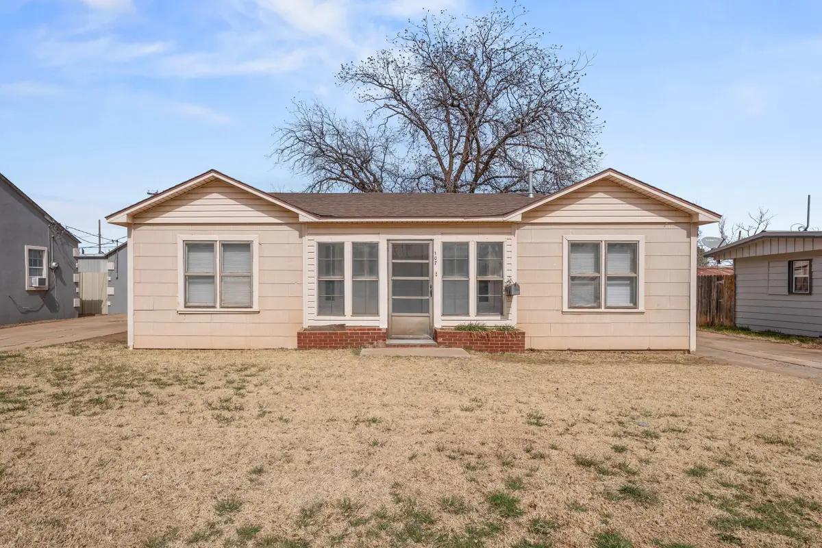 107 Hickory Street, Levelland, TX 79336 - #1