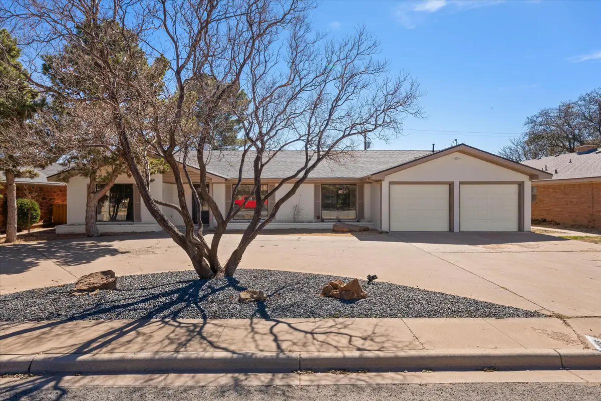 206 Sandalwood Lane, Levelland, TX 79336 - #1