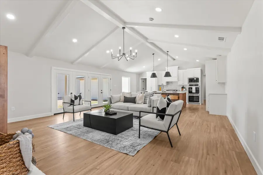 206 Sandalwood Lane, Levelland, TX 79336 - #2