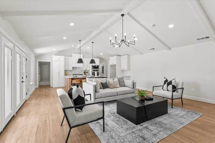 206 Sandalwood Lane, Levelland, TX 79336 - #3