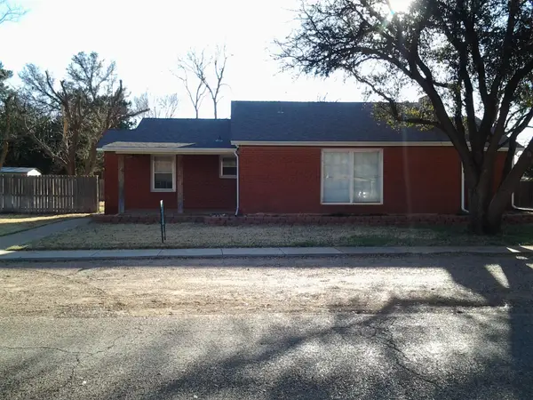 213 Highland Drive, Lamesa, TX 79331