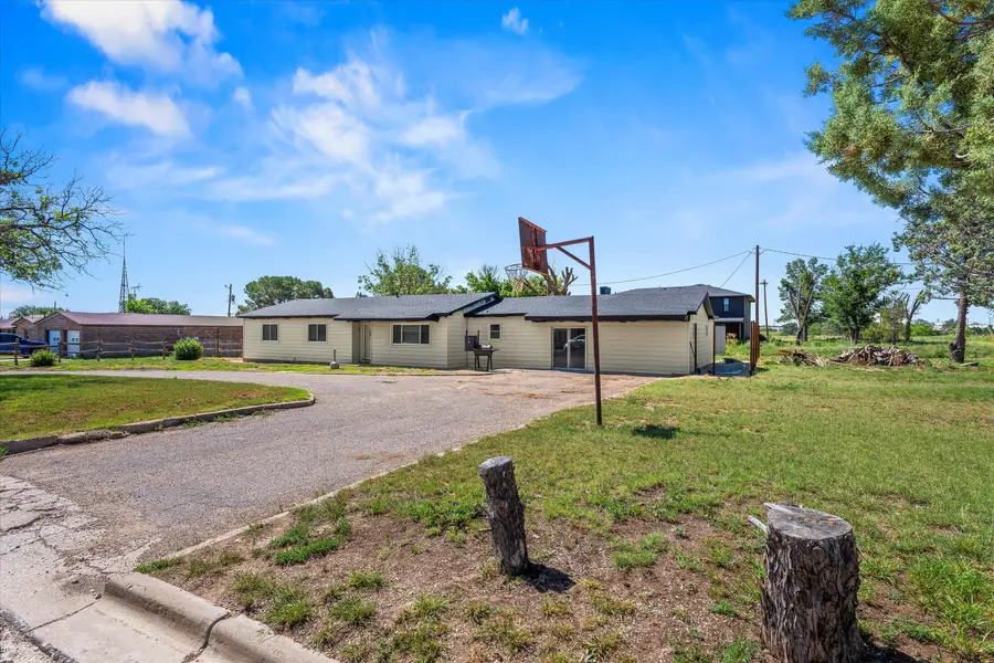 102 3rd Street, Plains, TX 79355 - #3