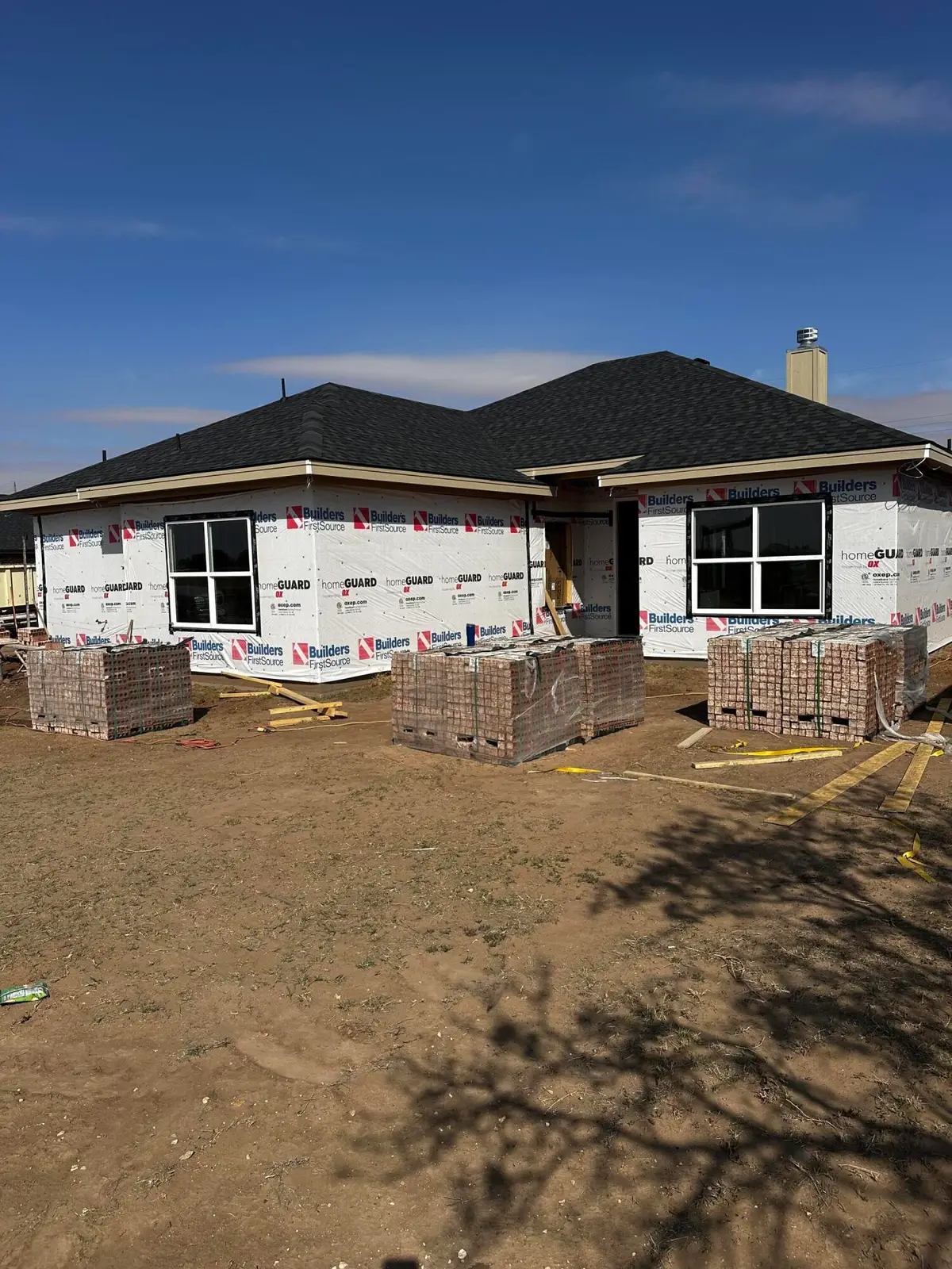 619 Holly Street, Levelland, TX 79336 - #1