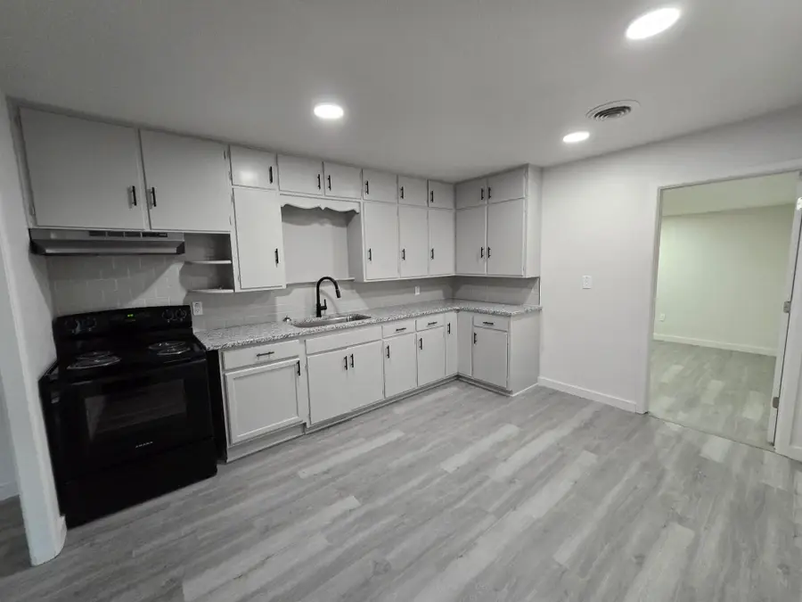 205 N 21st, Lamesa, TX 79331 - #3