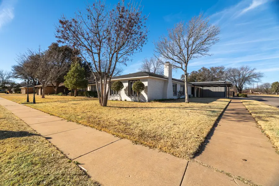 5712 68th Street, Lubbock, TX 79424 - #2