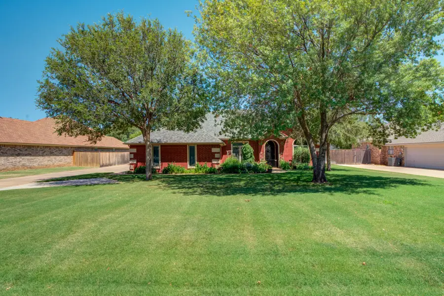 8605 Rochester Avenue, Lubbock, TX 79424 - #3