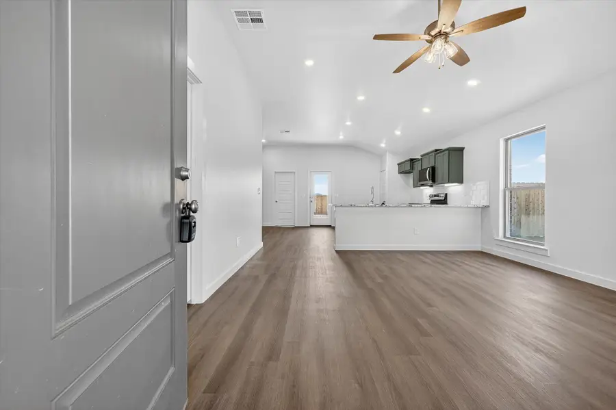 13713 Gary Avenue, Lubbock, TX 79423 - #2