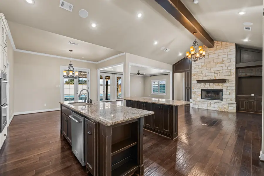 1405 11th Place, Shallowater, TX 79363 - #3