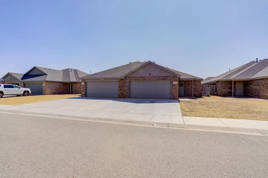 1404 17th Street, Shallowater, TX 79363 - #2