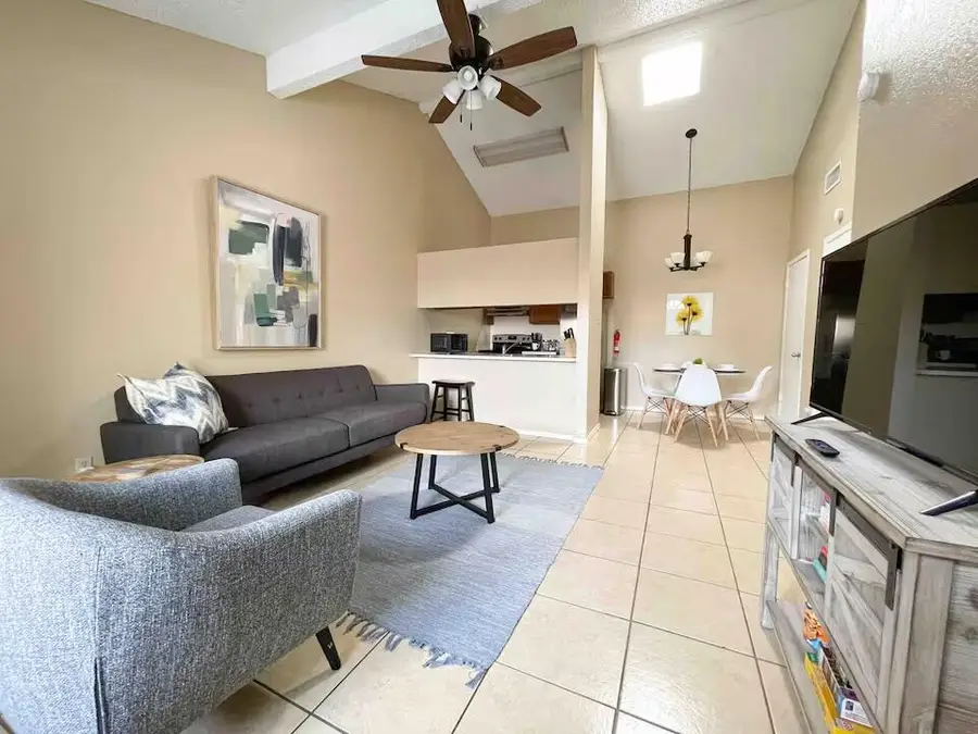 135 N Troy Avenue, Lubbock, TX 79416 - #3