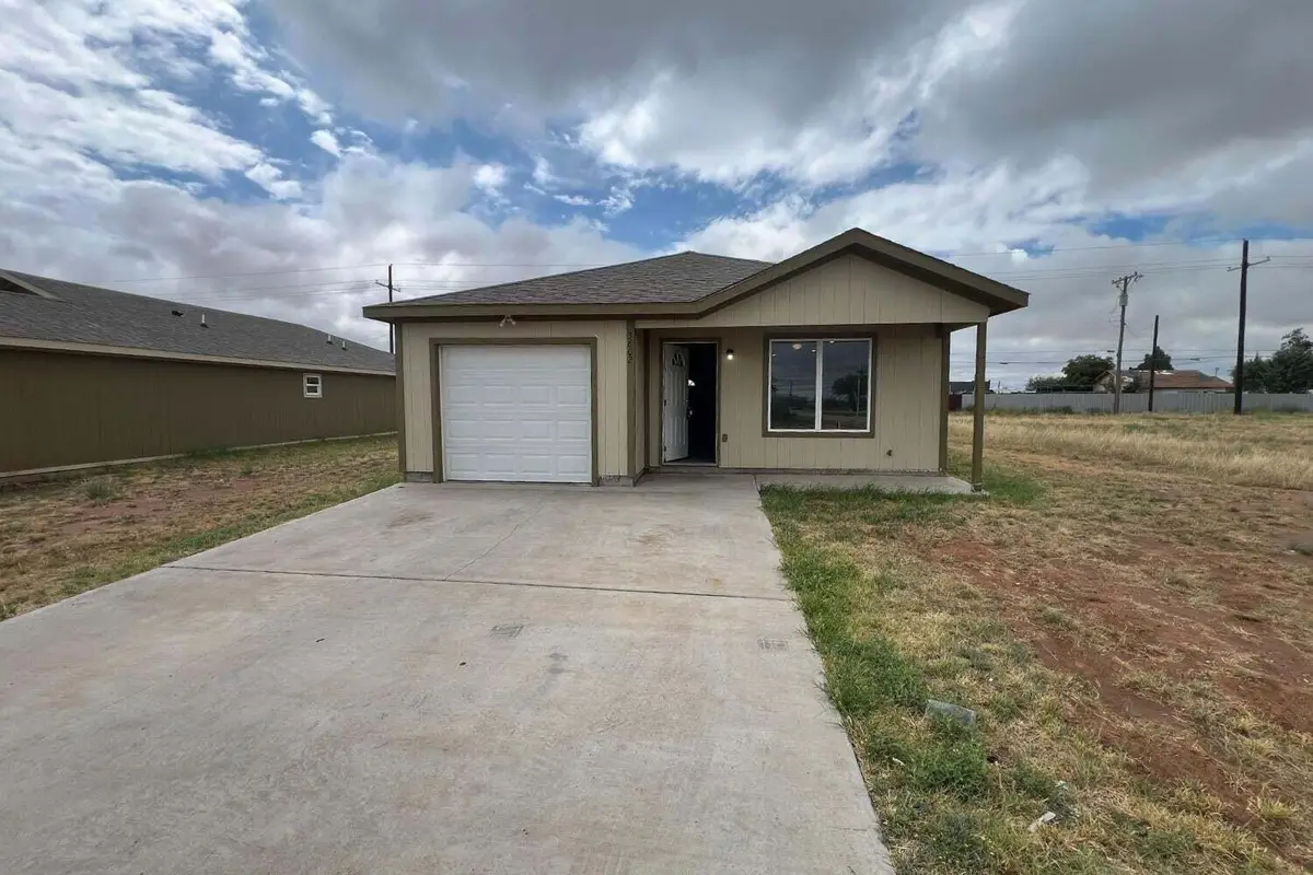3602 E 3rd Place, Lubbock, TX 79403 - #1