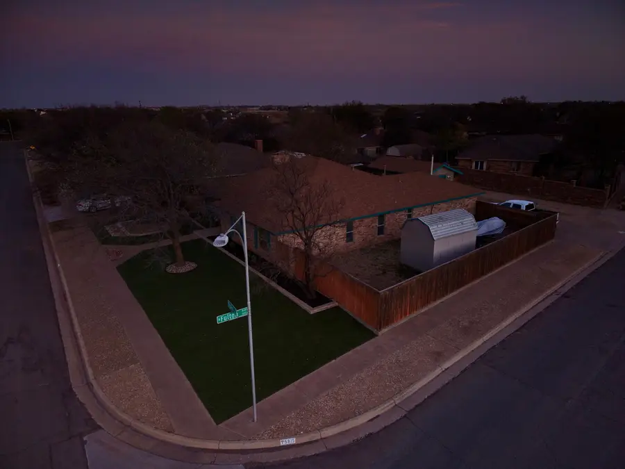 5815 Duke Street, Lubbock, TX 79416 - #2