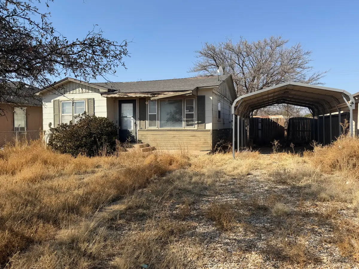 2312 N 1st Street, Tahoka, TX 79373 - #1