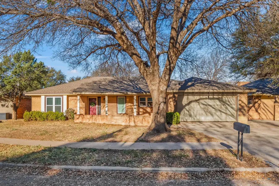 8012 Raleigh Avenue, Lubbock, TX 79424 - #2