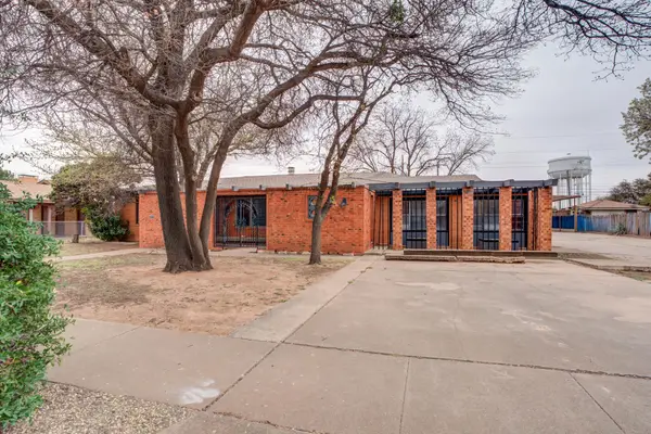 2213 33rd Street, Lubbock, TX 79411