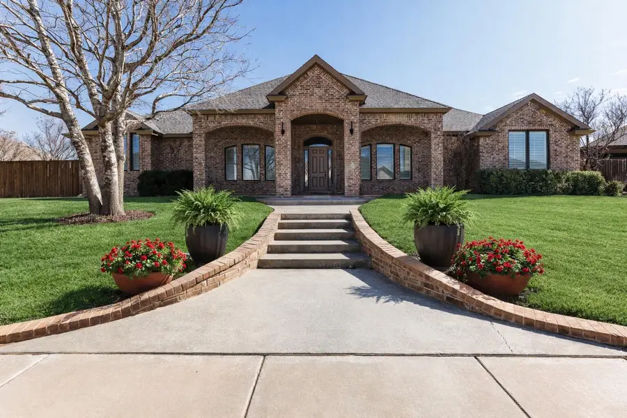 7707 La Salle Avenue, Lubbock, TX 79424 - #2