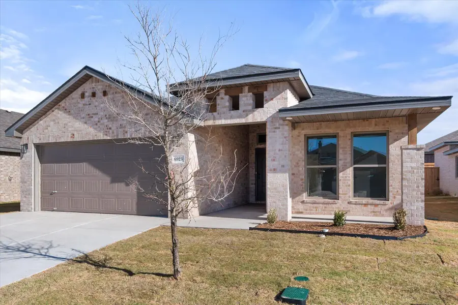 6923 53rd Street, Lubbock, TX 79407 - #3