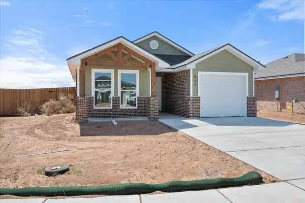 517 E 24th Street, Wolfforth, TX 79382