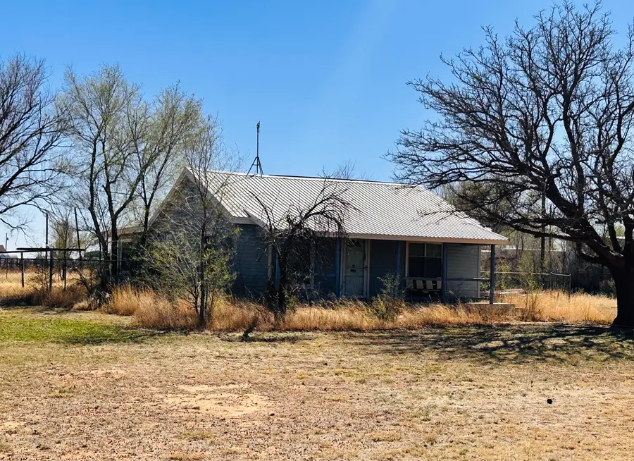 8411 County Road 6430, Lubbock, TX 79416 - #2