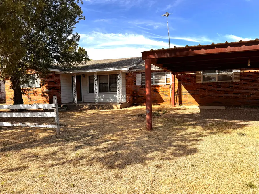 2911 Faulkner Street, Plainview, TX 79072 - #2