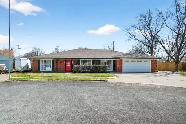 2113 62nd Street, Lubbock, TX 79412