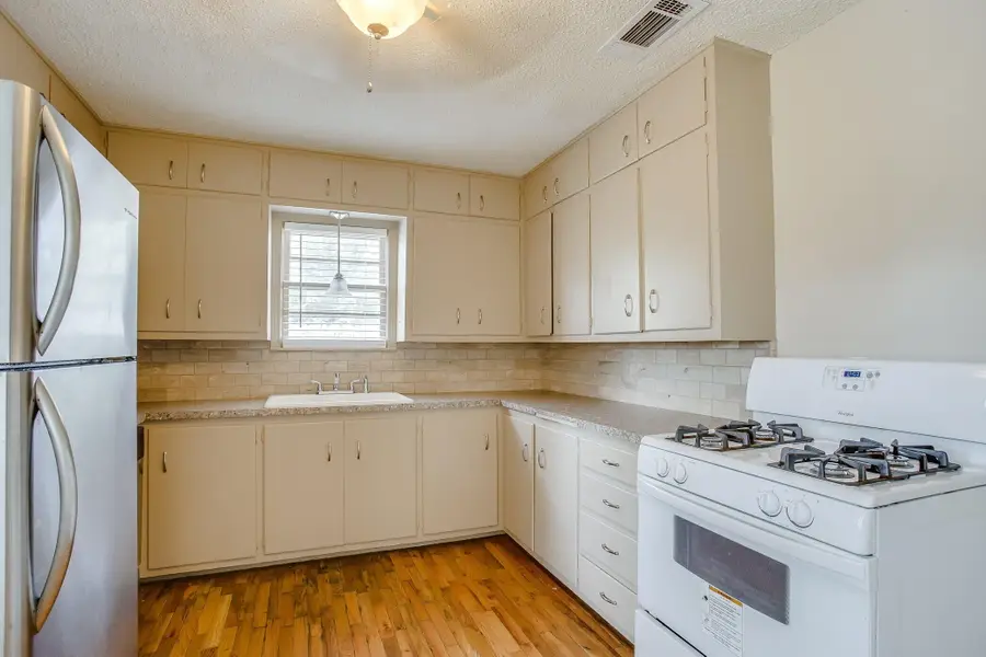 2509 33rd Street, Lubbock, TX 79410 - #3