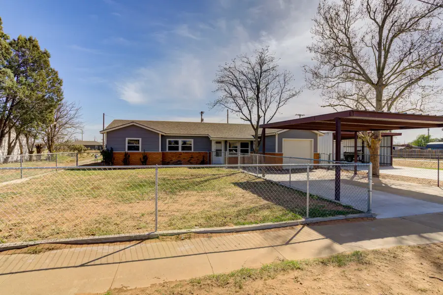 3204 E 2nd Street, Lubbock, TX 79403 - #2