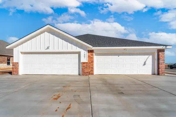 1407 17th Street, Shallowater, TX 79363