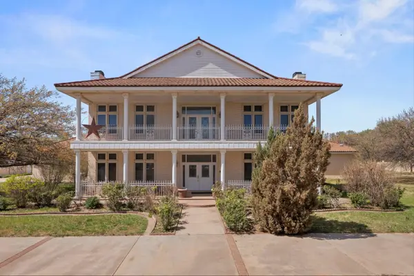 2404 York Avenue, Lubbock, TX 79407