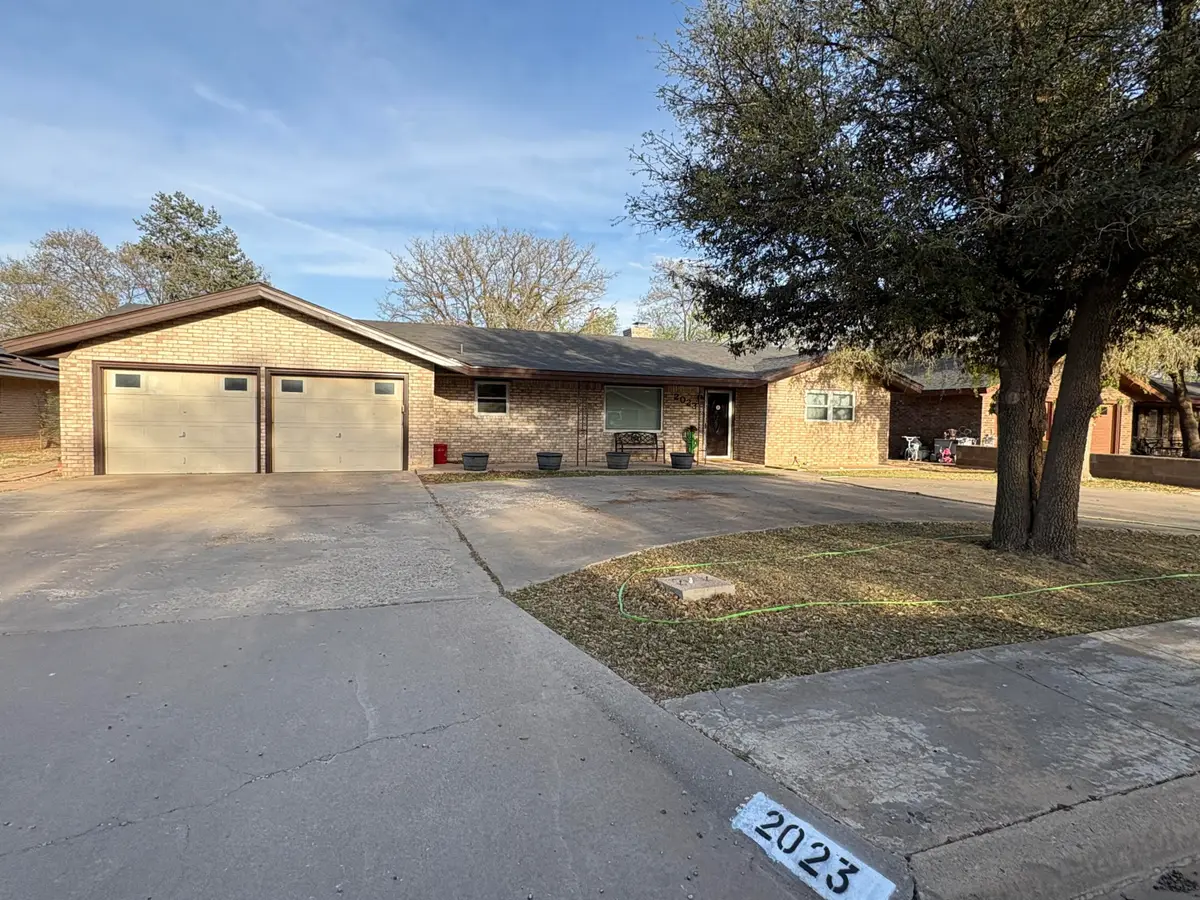 2023 Rice Drive, Levelland, TX 79336 - #1