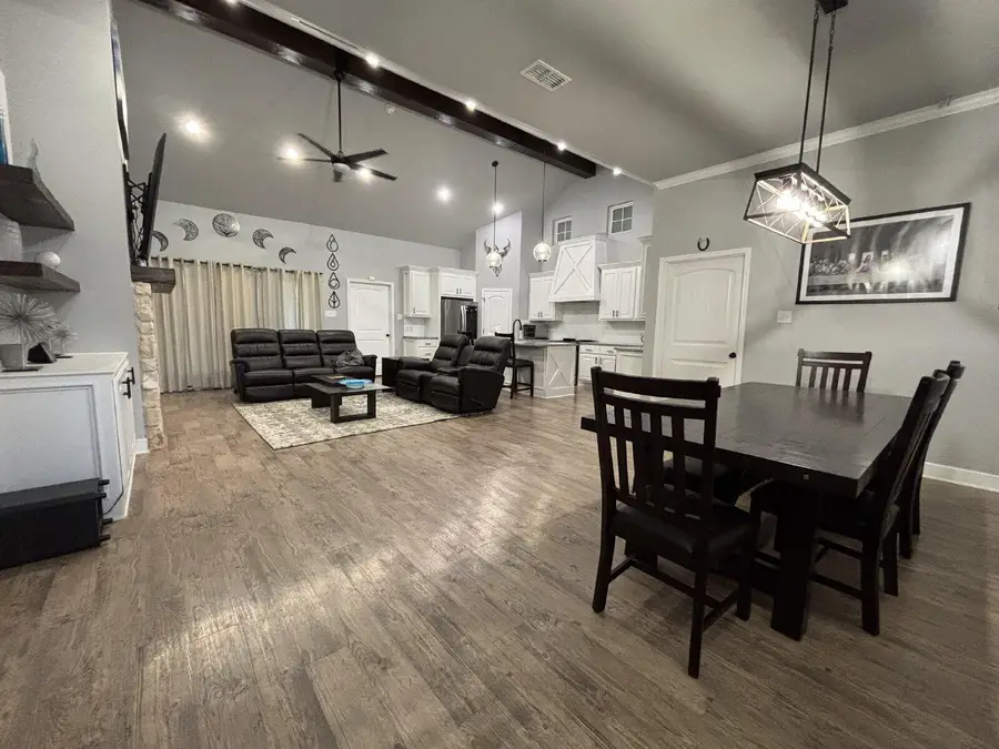 1114 N Gardner Avenue, Lubbock, TX 79416 - #3