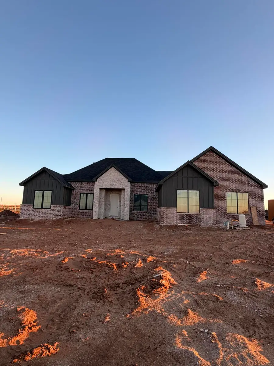 1154 E Hayes Street, New Home, TX 79383 - #2