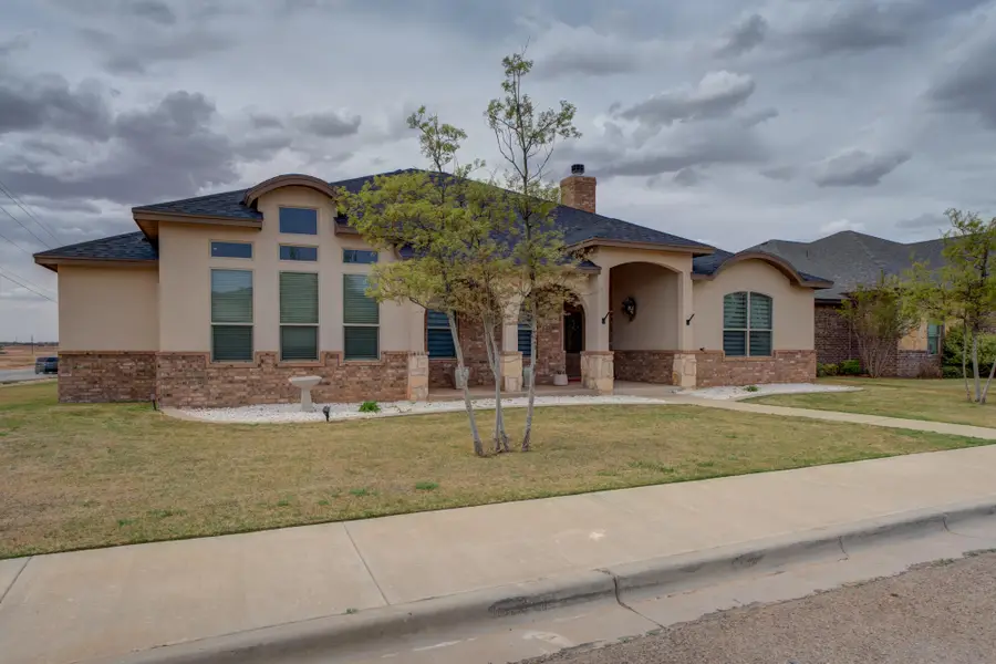9608 Justice Avenue, Lubbock, TX 79424 - #2