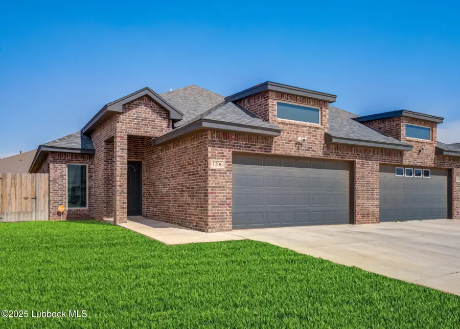 1206 N Essex Avenue, Lubbock, TX 79416 - #2