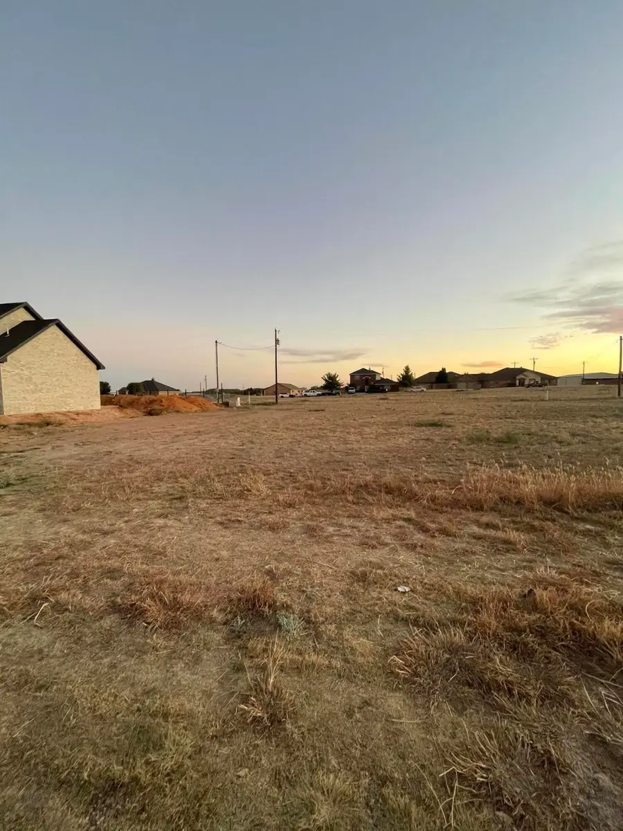 4th Street, Plains, TX 79355 - #3