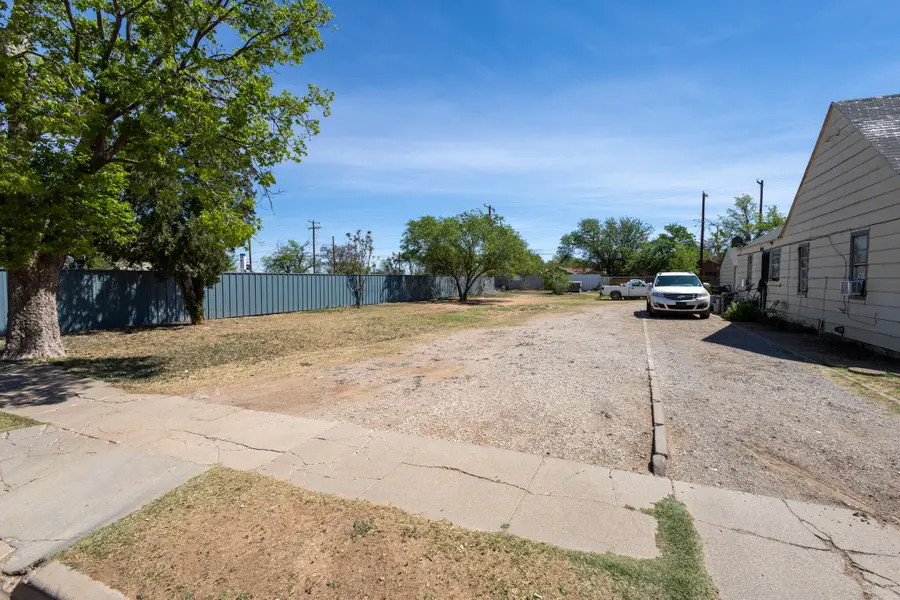 2005 Avenue M, Lubbock, TX 79411 - #3