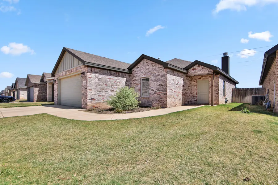 1711 Quincy Avenue, Lubbock, TX 79407 - #2