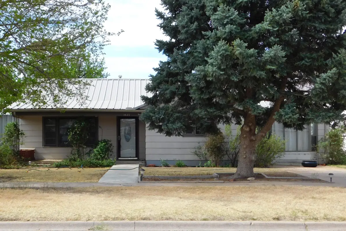 1623 W Avenue C, Muleshoe, TX 79347 - #1