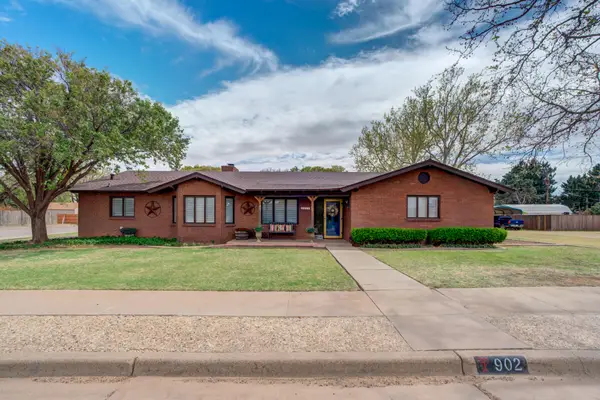 902 W 6th Street, Idalou, TX 79329