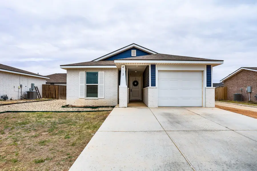 412 E 30th Street, Wolfforth, TX 79382 - #2