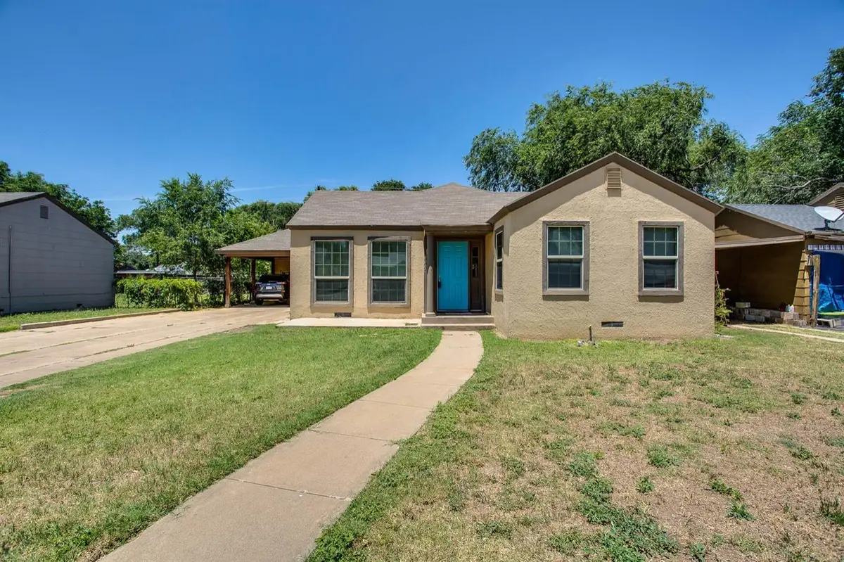 3114 30th Street, Lubbock, TX 79410 - #1