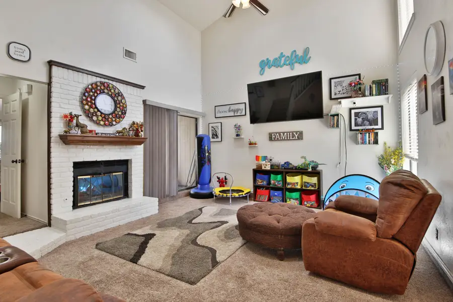 5832 Emory Street, Lubbock, TX 79416 - #3