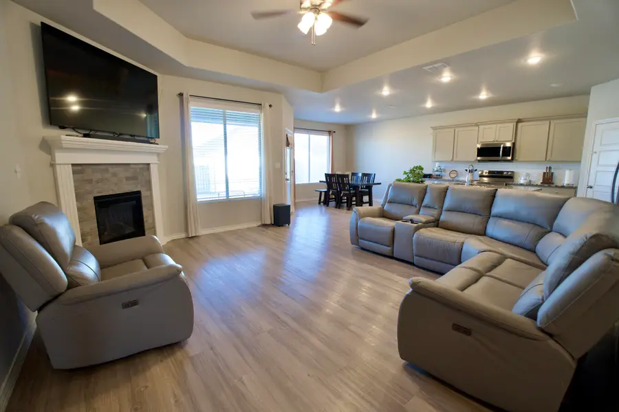 5801 Winfield Avenue, Lubbock, TX 79407 - #2