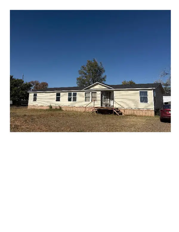 403 12th Street, Levelland, TX 79336