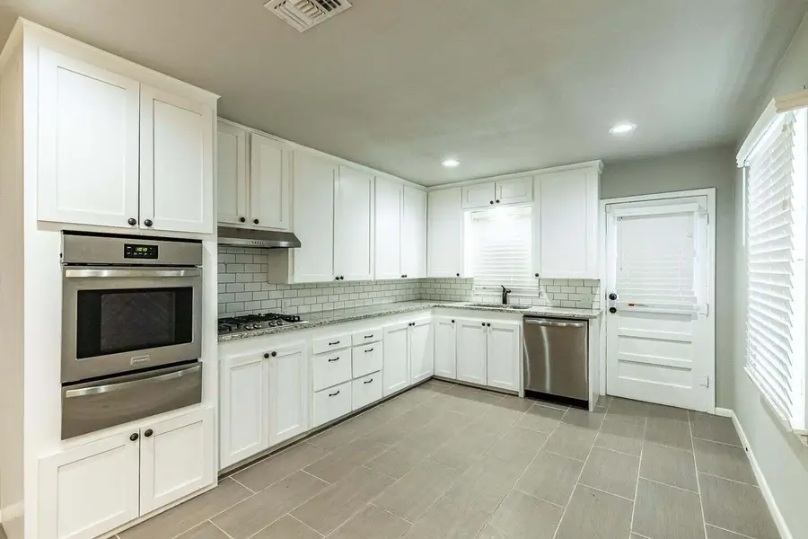 2617 31st Street, Lubbock, TX 79410 - #2